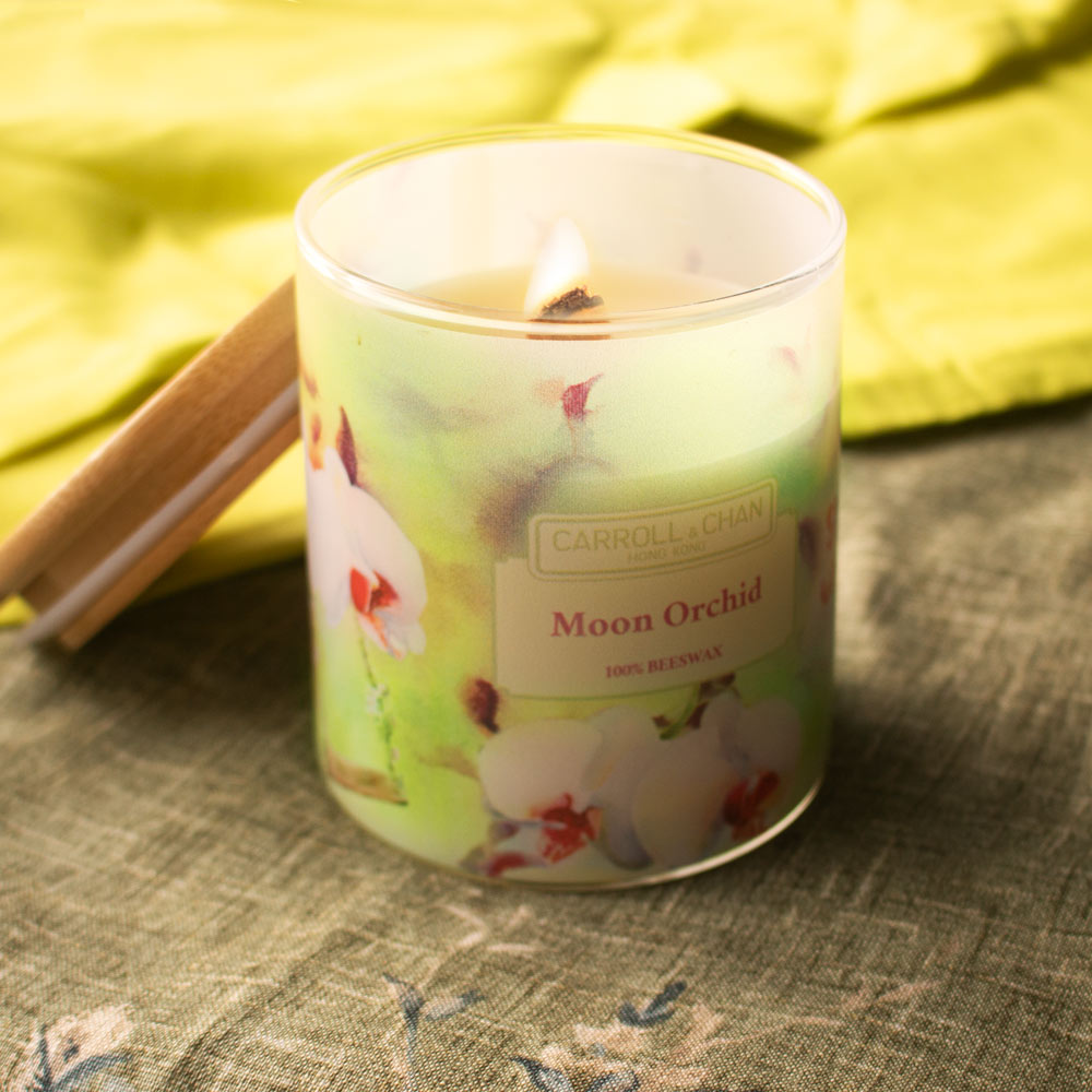 شمعة برطمان مصنوعة من شمع العسل بنسبة 100% من زهرة الأوركيد القمرية