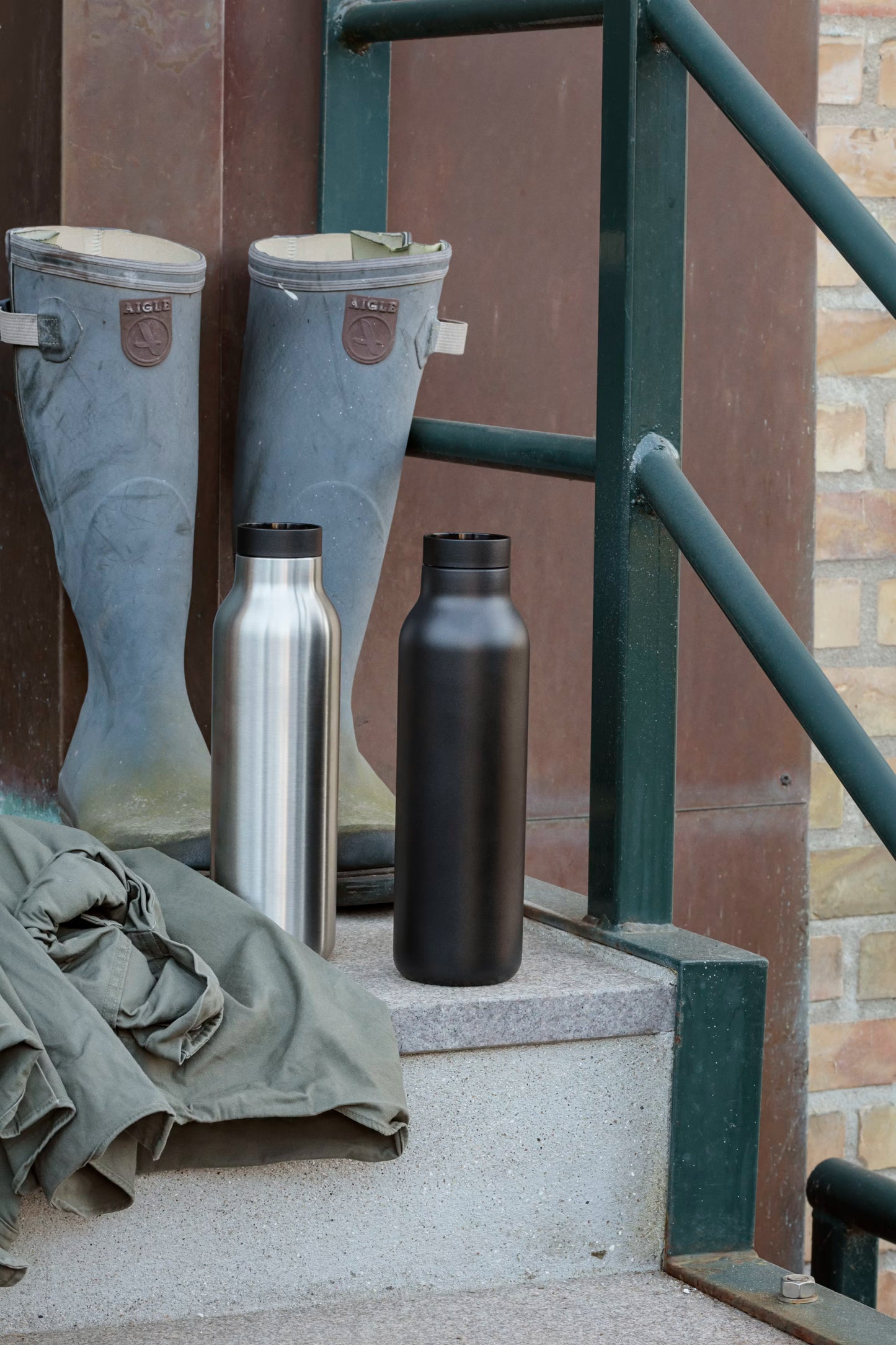 Urban Thermo Flask 0.7 l Black